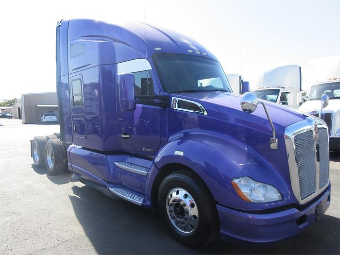 Used 2017 KENWORTH T680