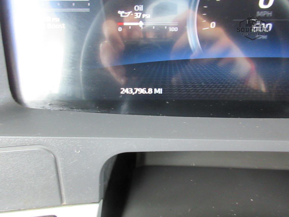 Used 2023 KENWORTH T880