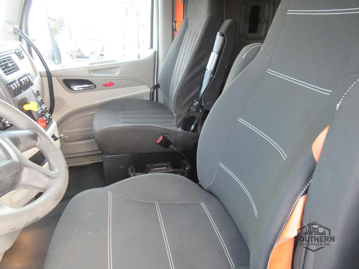 Used 2019 PETERBILT 567