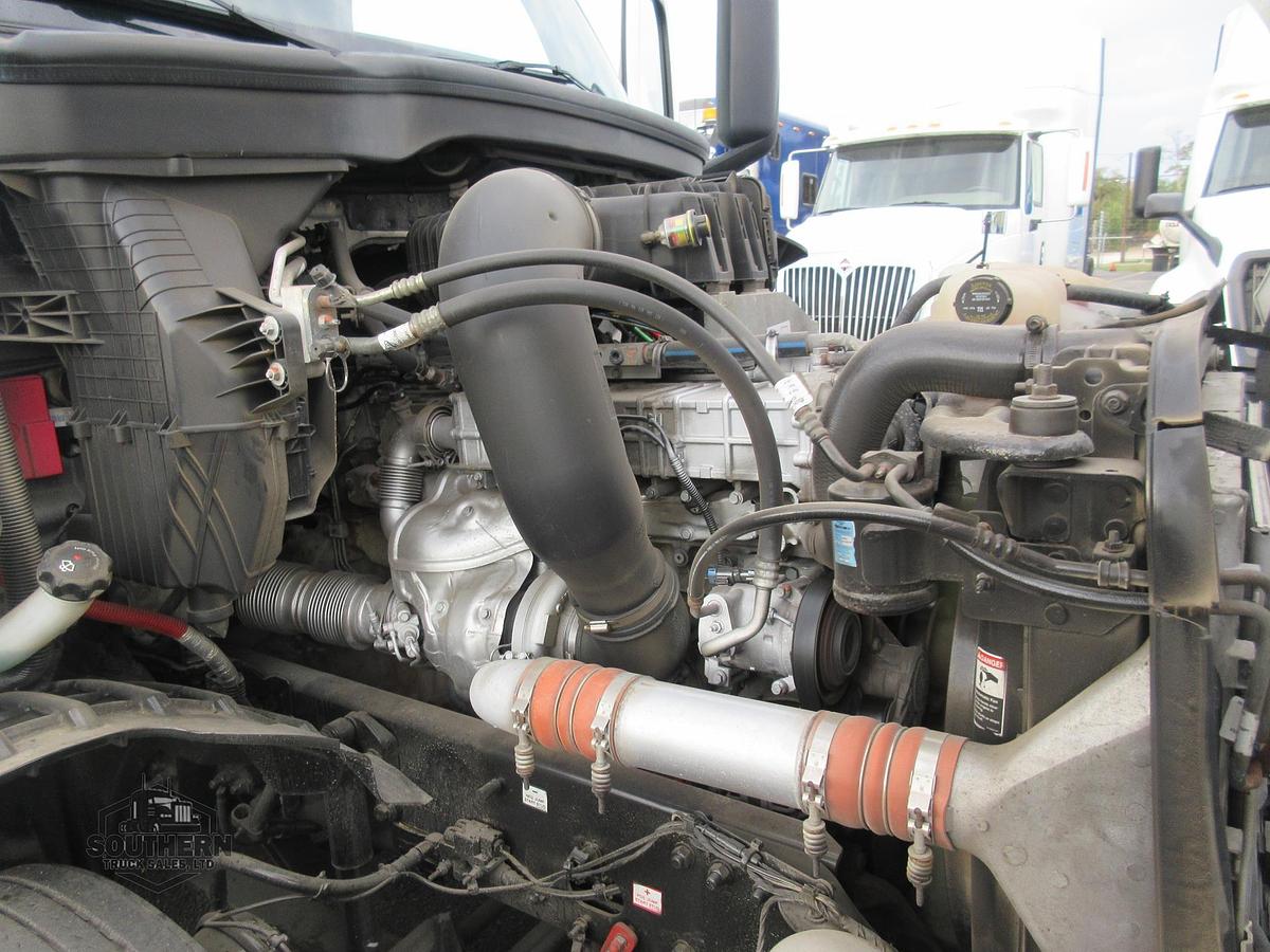 Used 2020 FREIGHTLINER CASCADIA 126