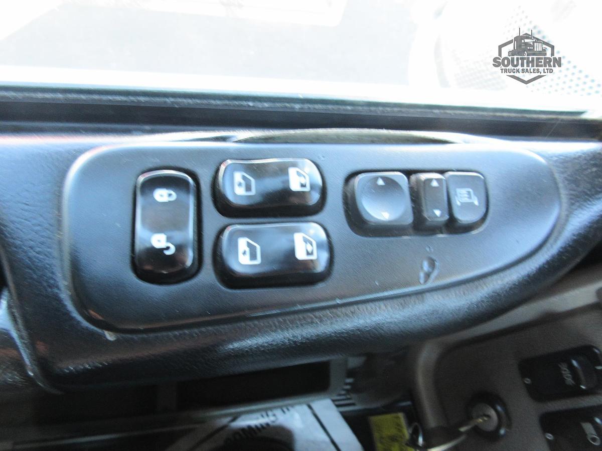 Used 2019 PETERBILT 389