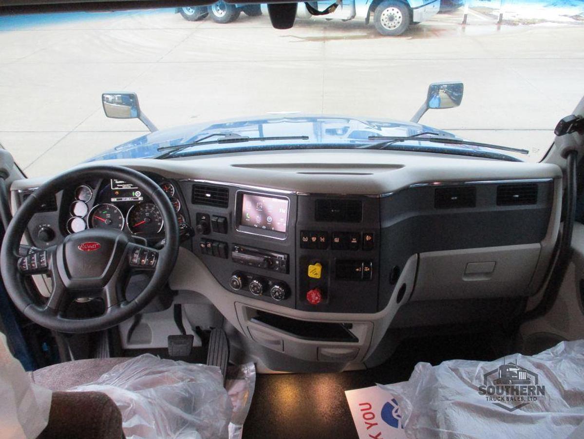 Used 2021 PETERBILT 579