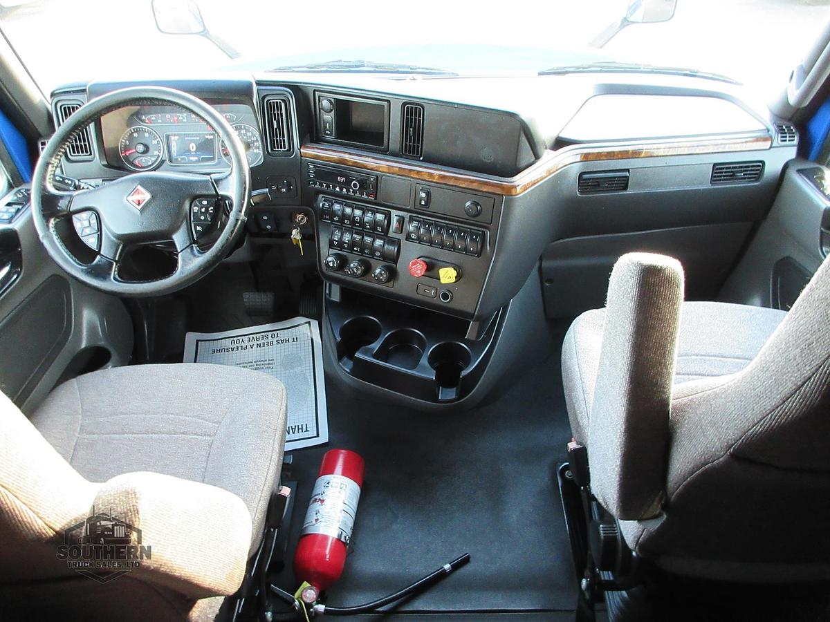Used 2021 INTERNATIONAL LT