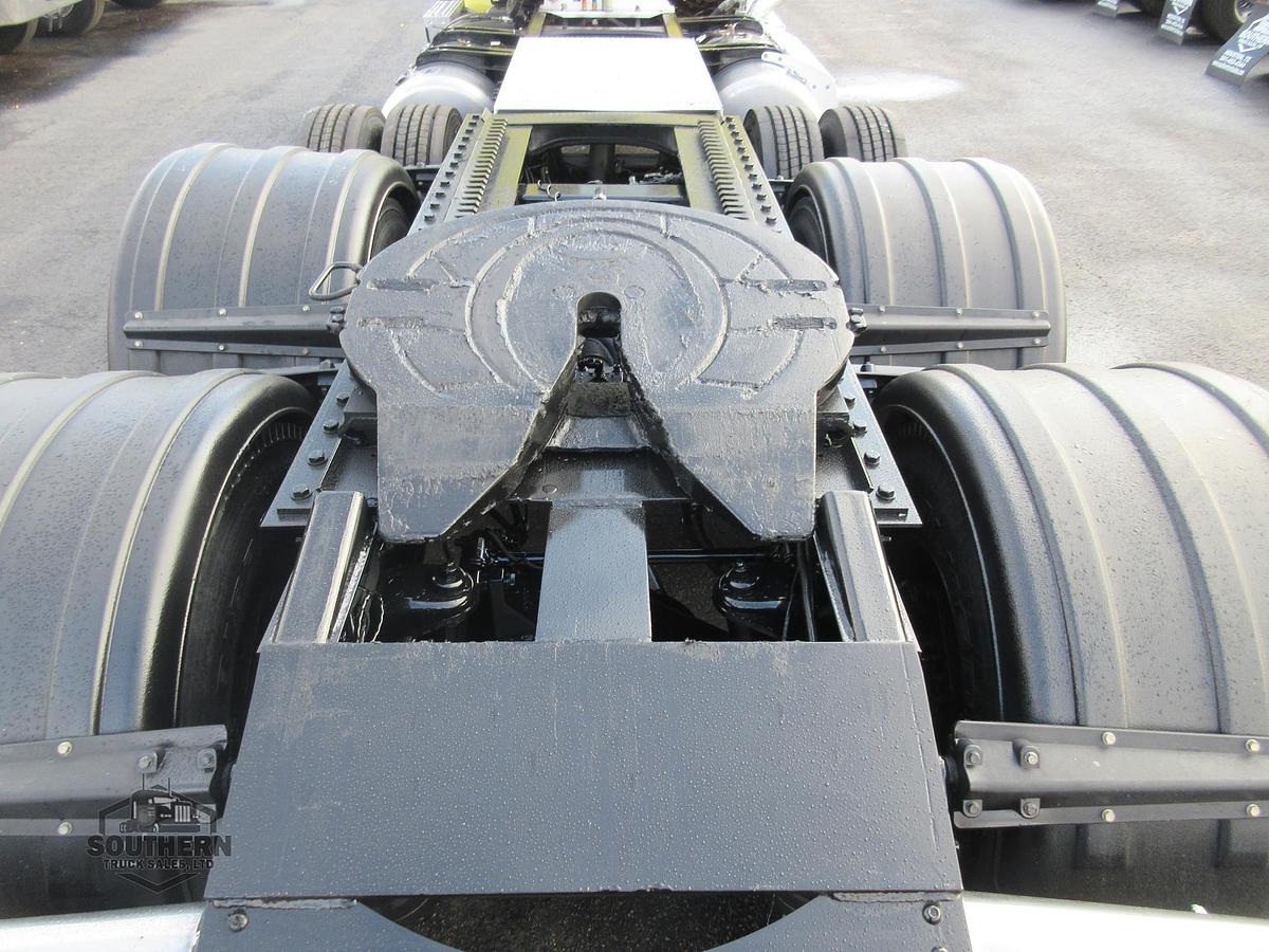 Used 2020 PETERBILT 567