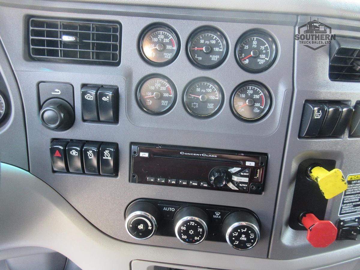 Used 2015 PETERBILT 567