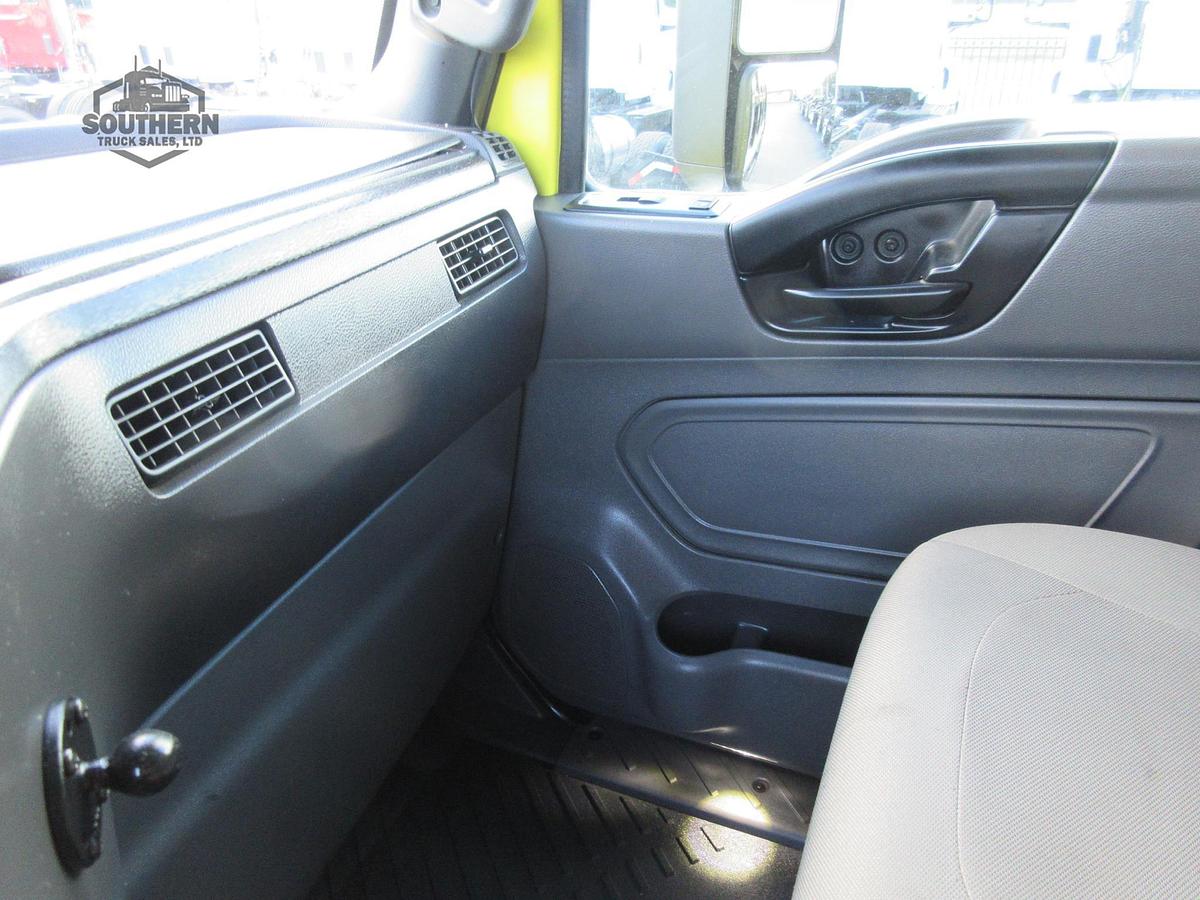 Used 2023 INTERNATIONAL LT