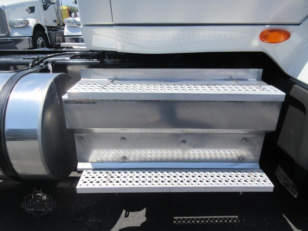 Used 2018 INTERNATIONAL LT