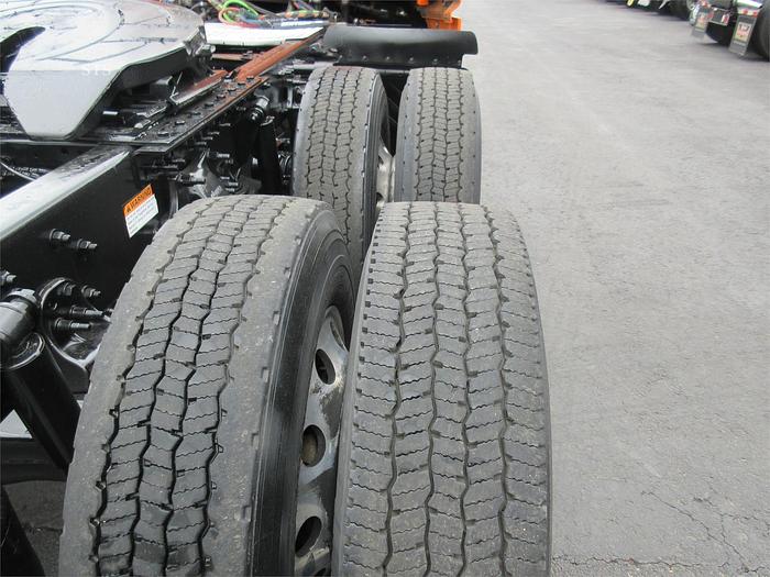 Used 2018 FREIGHTLINER CASCADIA 116