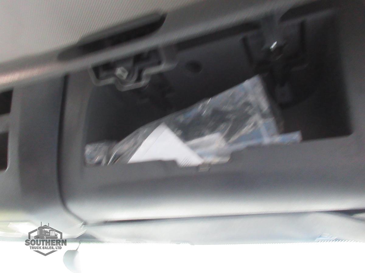 Used 2019 FREIGHTLINER CASCADIA 126