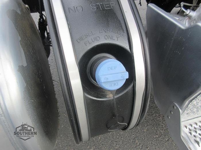 Used 2020 PETERBILT 567