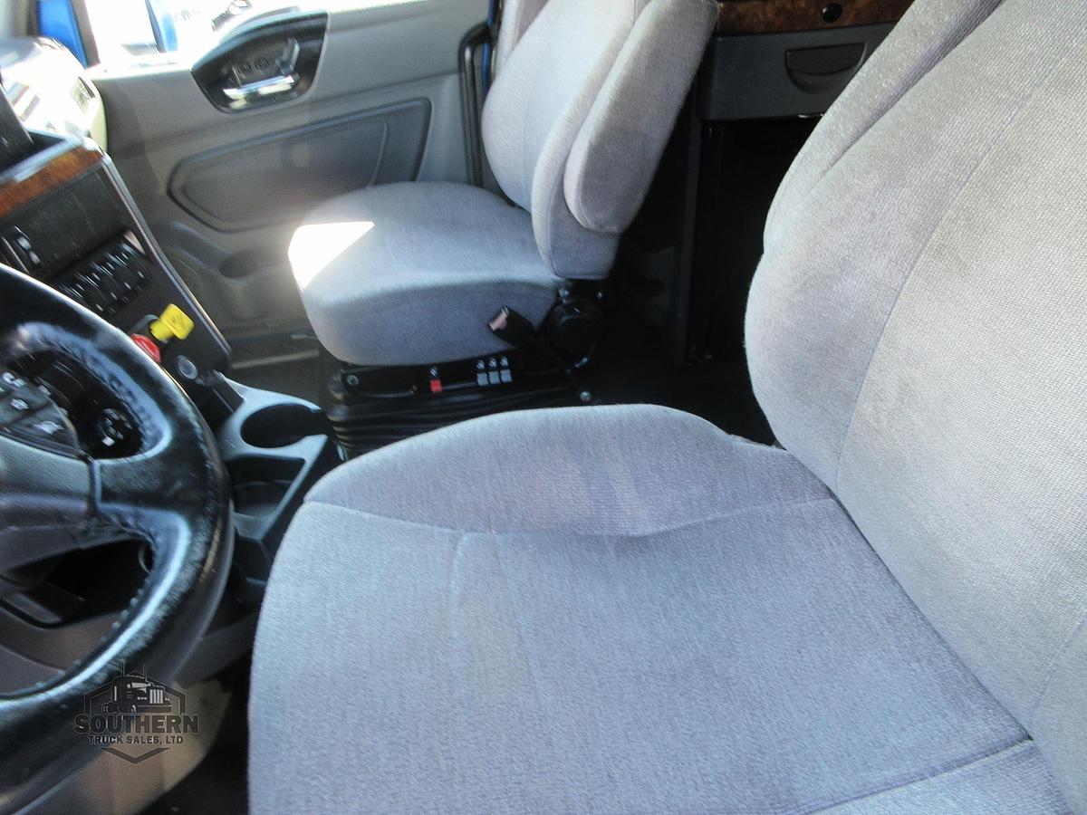 Used 2021 INTERNATIONAL LT