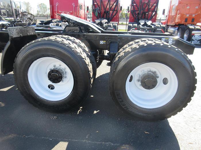 Used 2019 PETERBILT 567