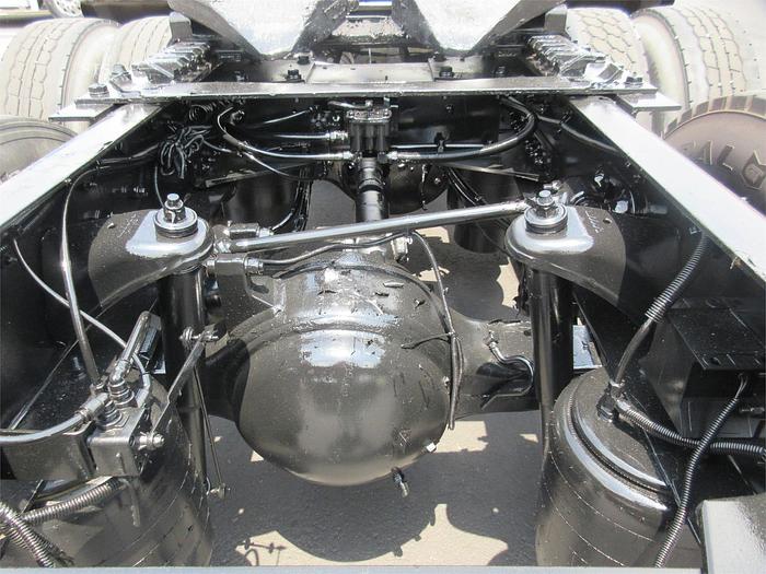 Used 2013 KENWORTH T660