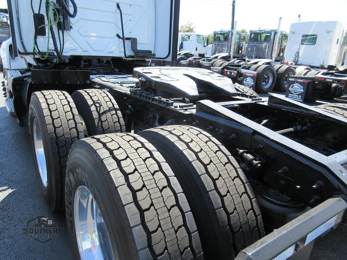 Used 2021 INTERNATIONAL LT