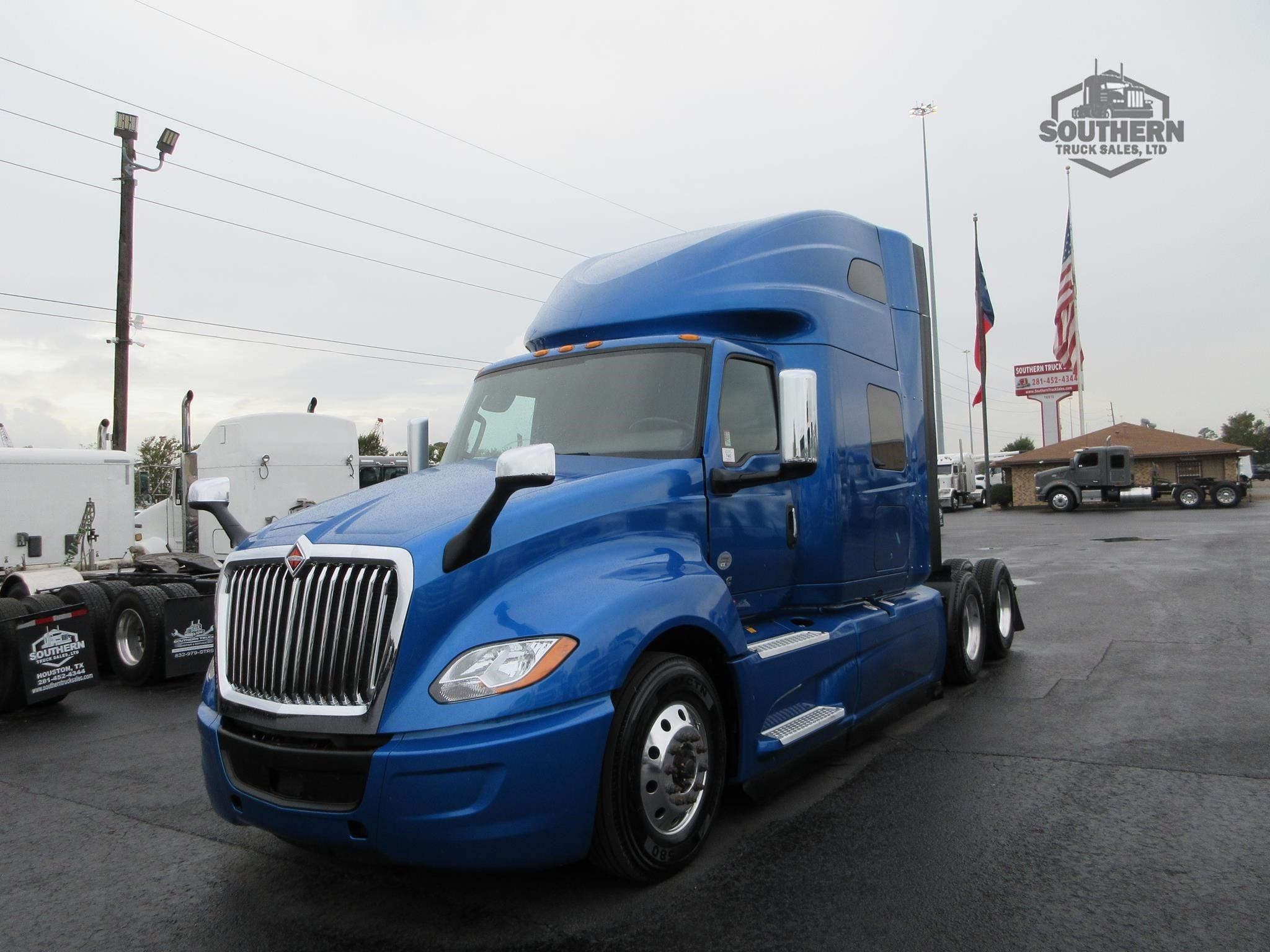 Used 2021 INTERNATIONAL LT
