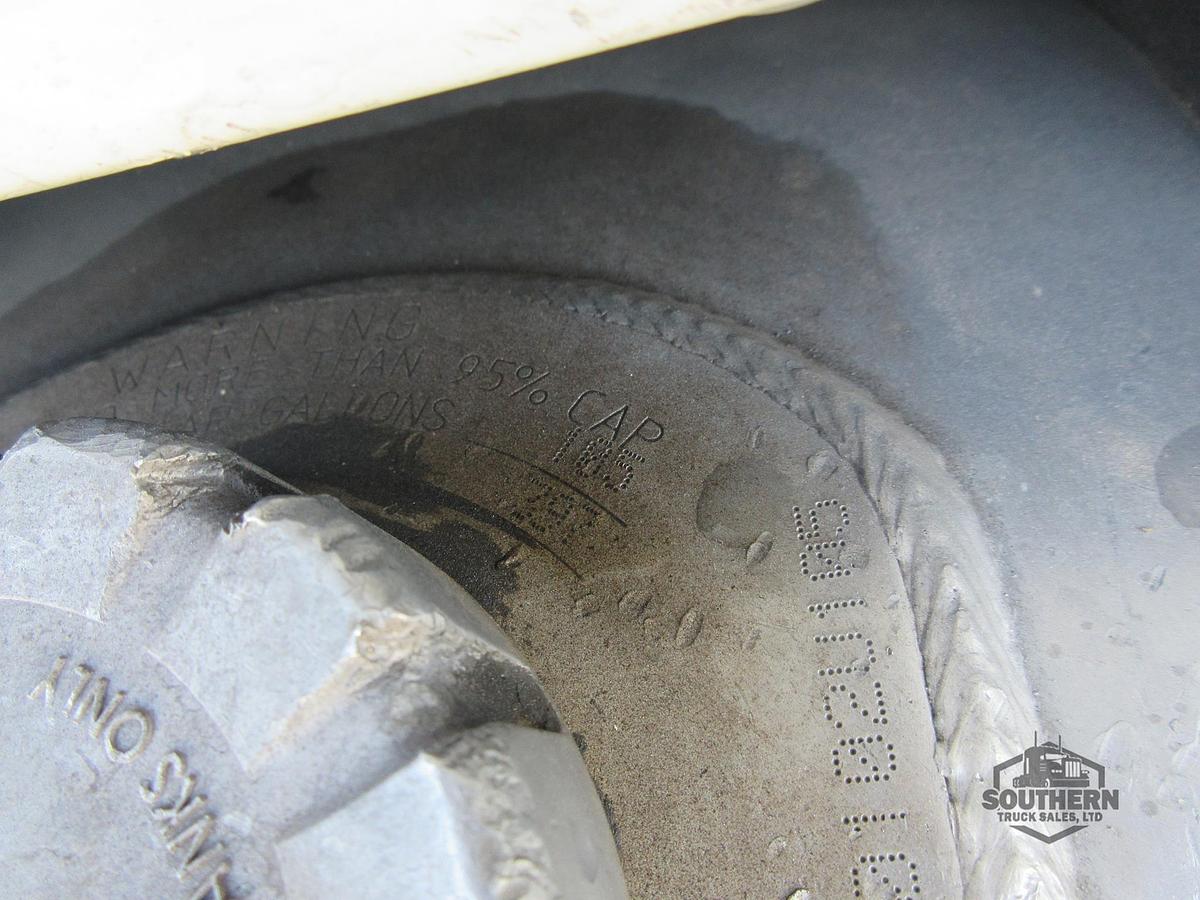 Used 2016 KENWORTH T880