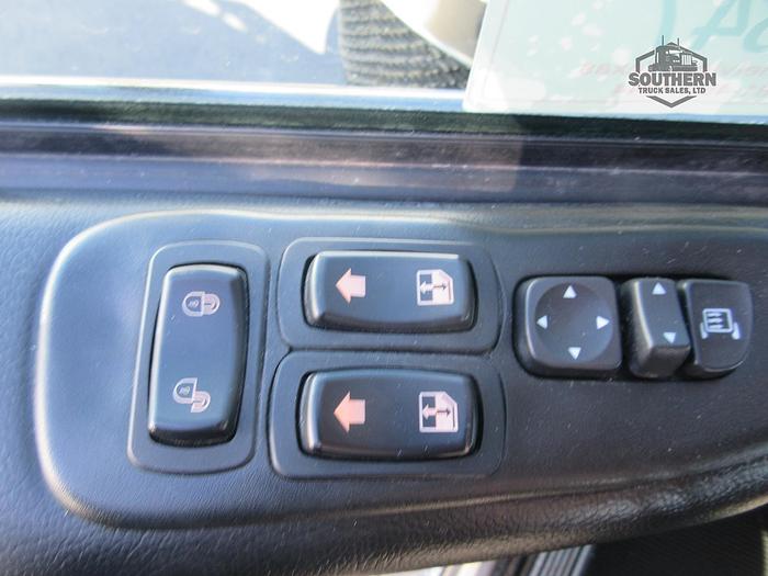 Used 2024 PETERBILT 389