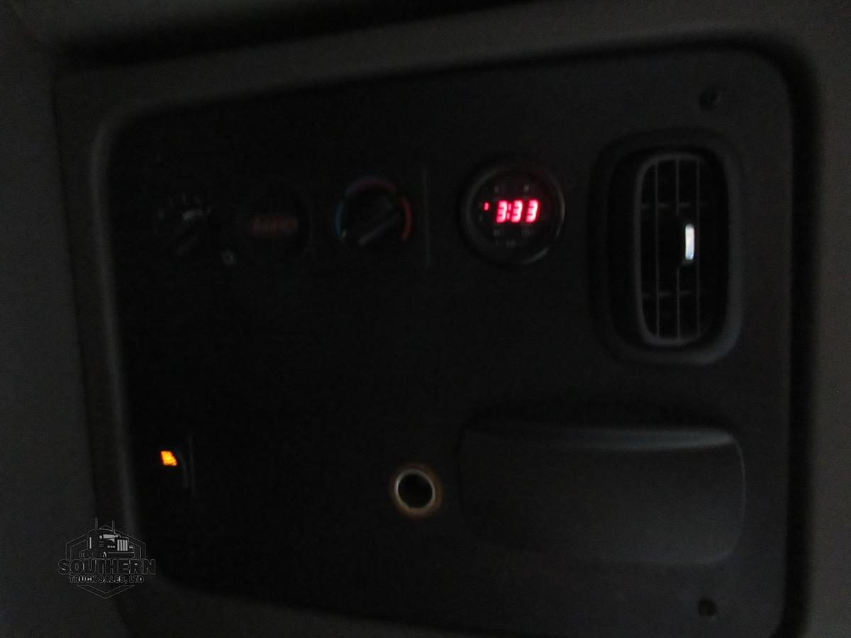 Used 2016 PETERBILT 389