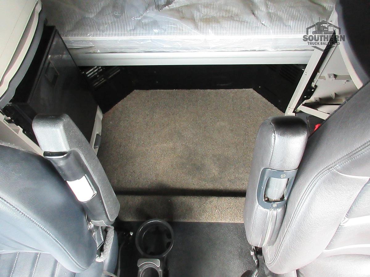 Used 2023 PETERBILT 567