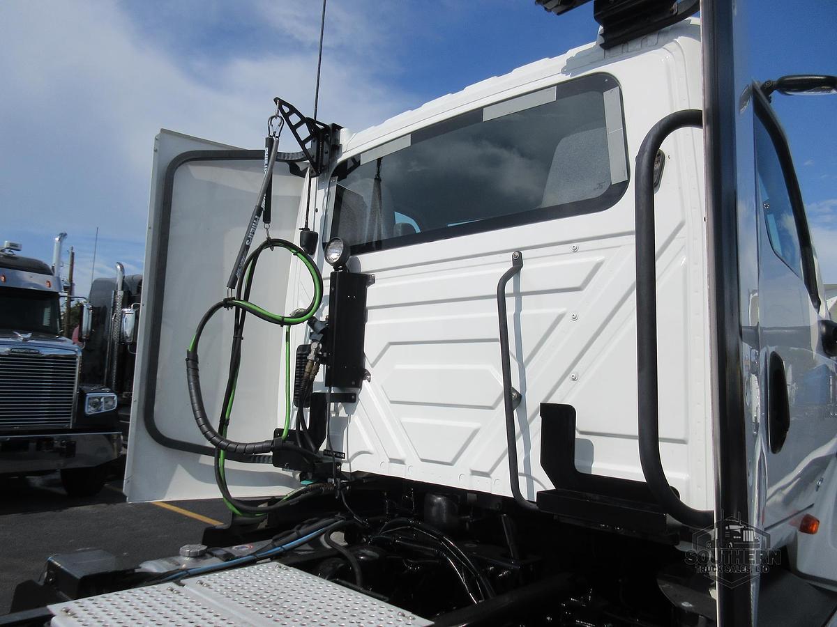 Used 2022 INTERNATIONAL LT