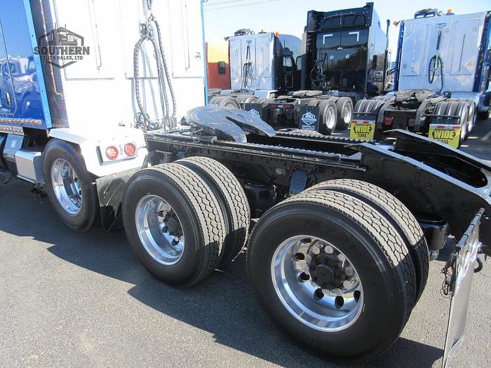 Used 2020 PETERBILT 567