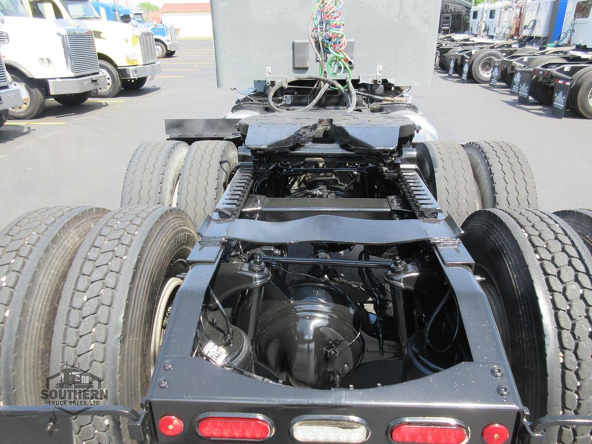 Used 2023 PETERBILT 567