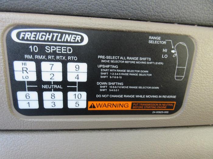 Used 2017 FREIGHTLINER CASCADIA 113