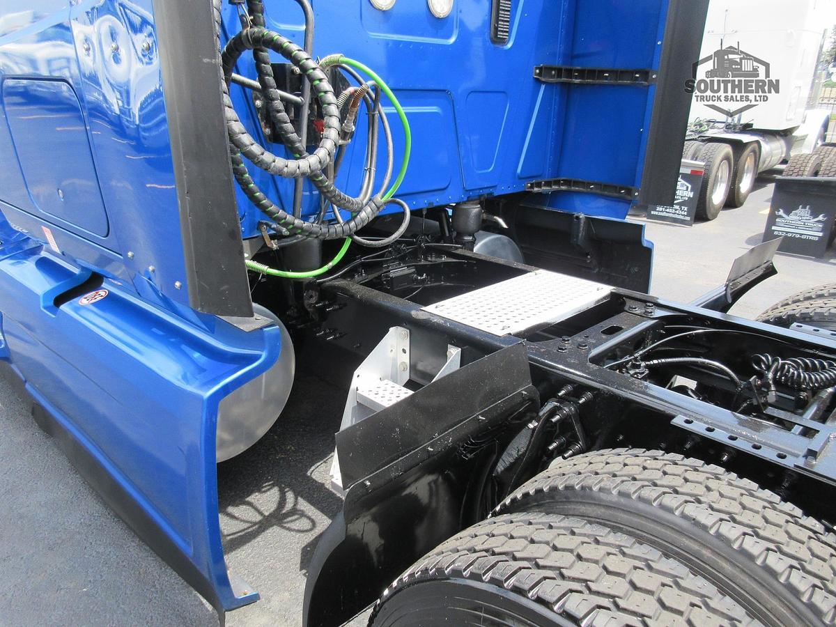 Used 2021 INTERNATIONAL LT