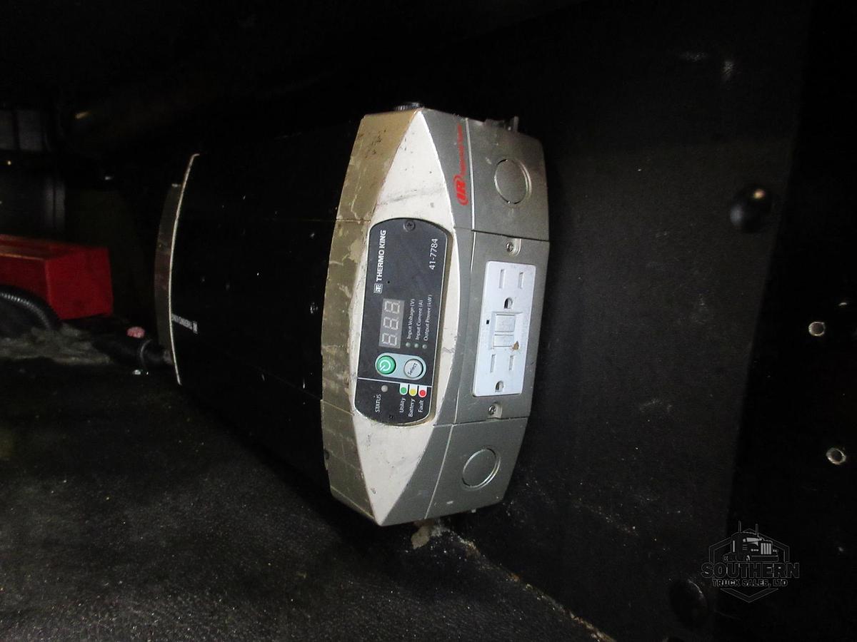 Used 2021 PETERBILT 567