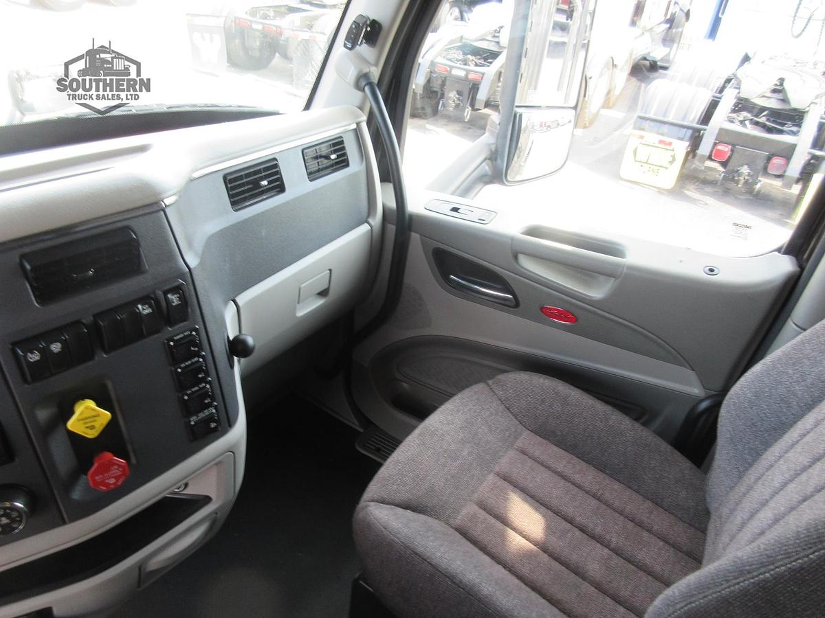 Used 2018 PETERBILT 579