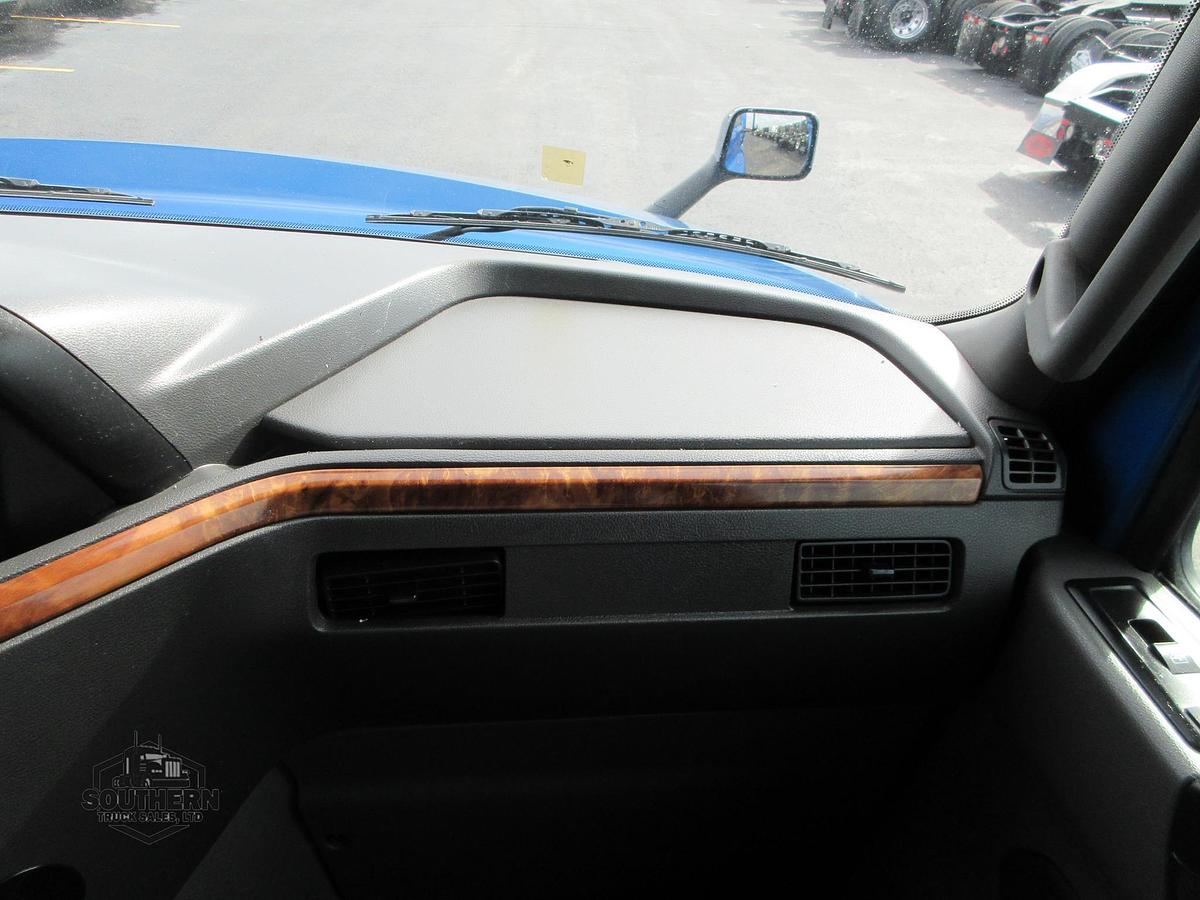 Used 2021 INTERNATIONAL LT