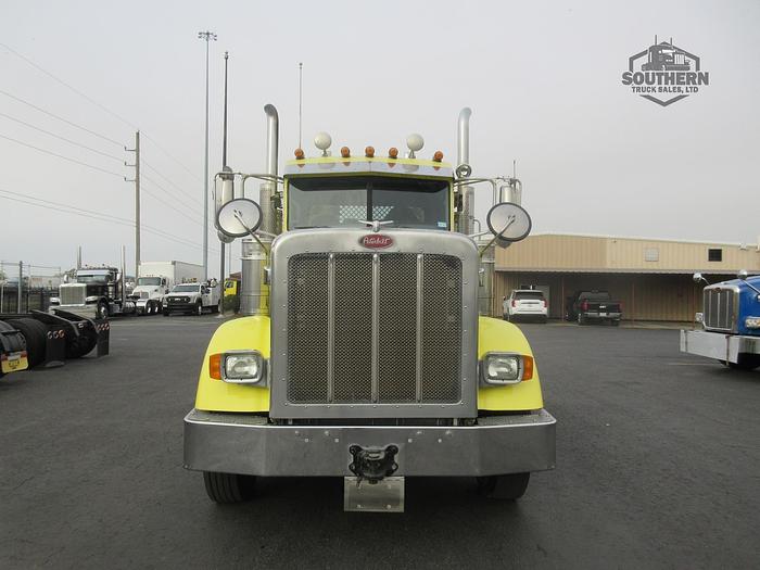 Used 2017 PETERBILT 367