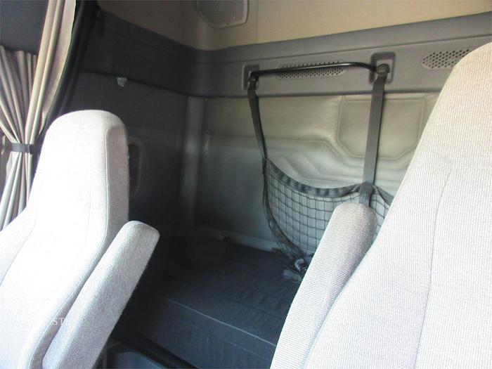 Used 2017 FREIGHTLINER CASCADIA 125