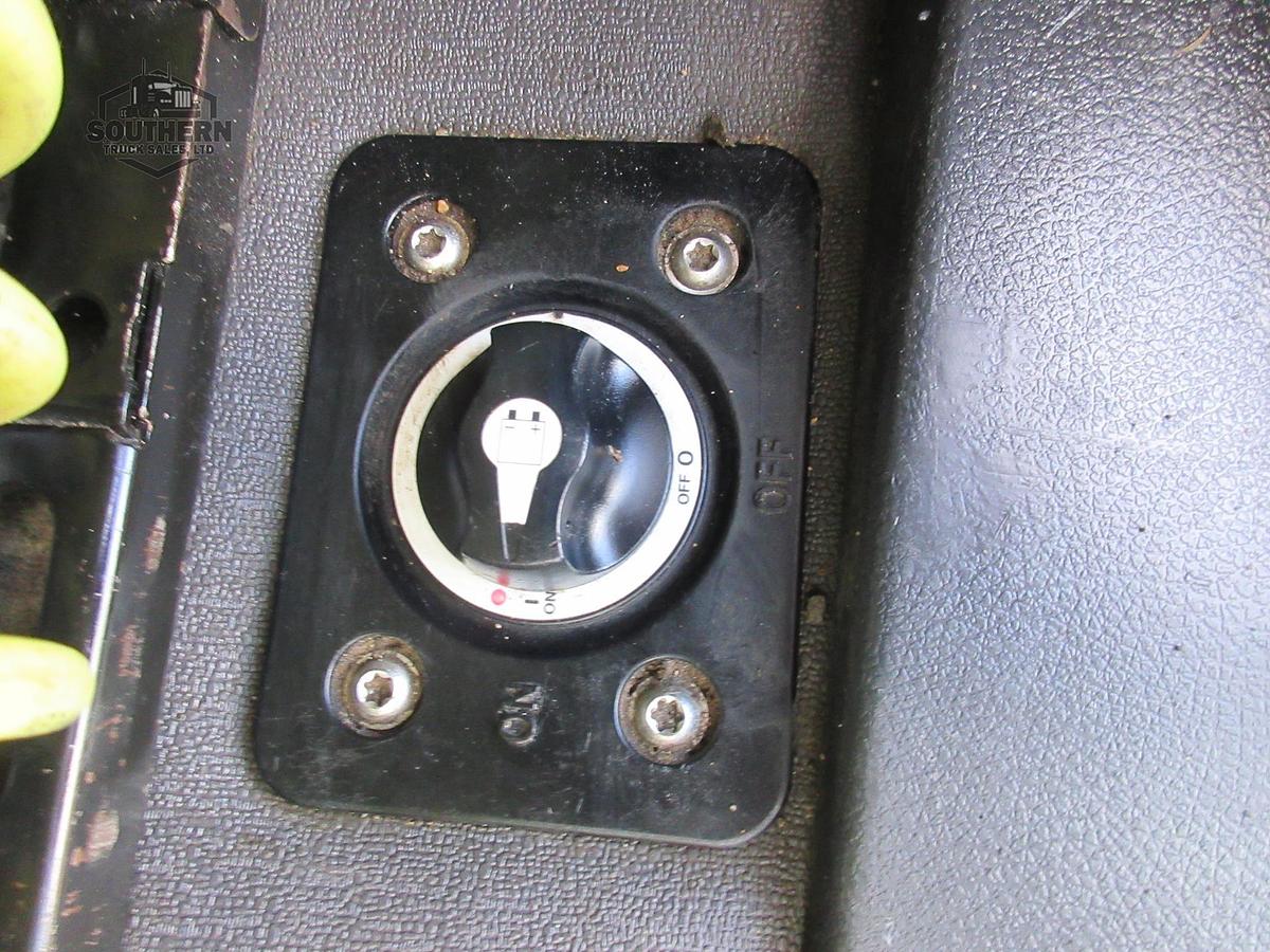 Used 2022 FREIGHTLINER CASCADIA 116