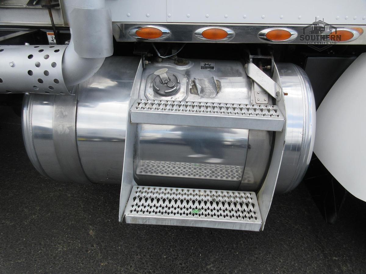 Used 2008 PETERBILT 367