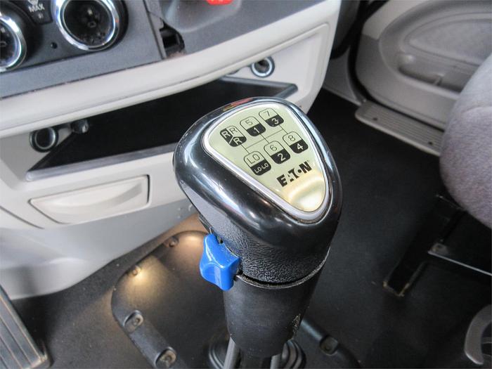 Used 2020 PETERBILT 567