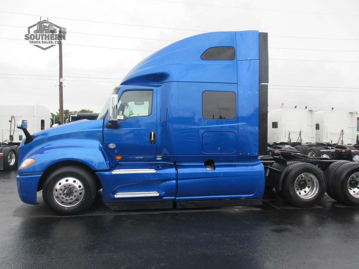 Used 2021 INTERNATIONAL LT