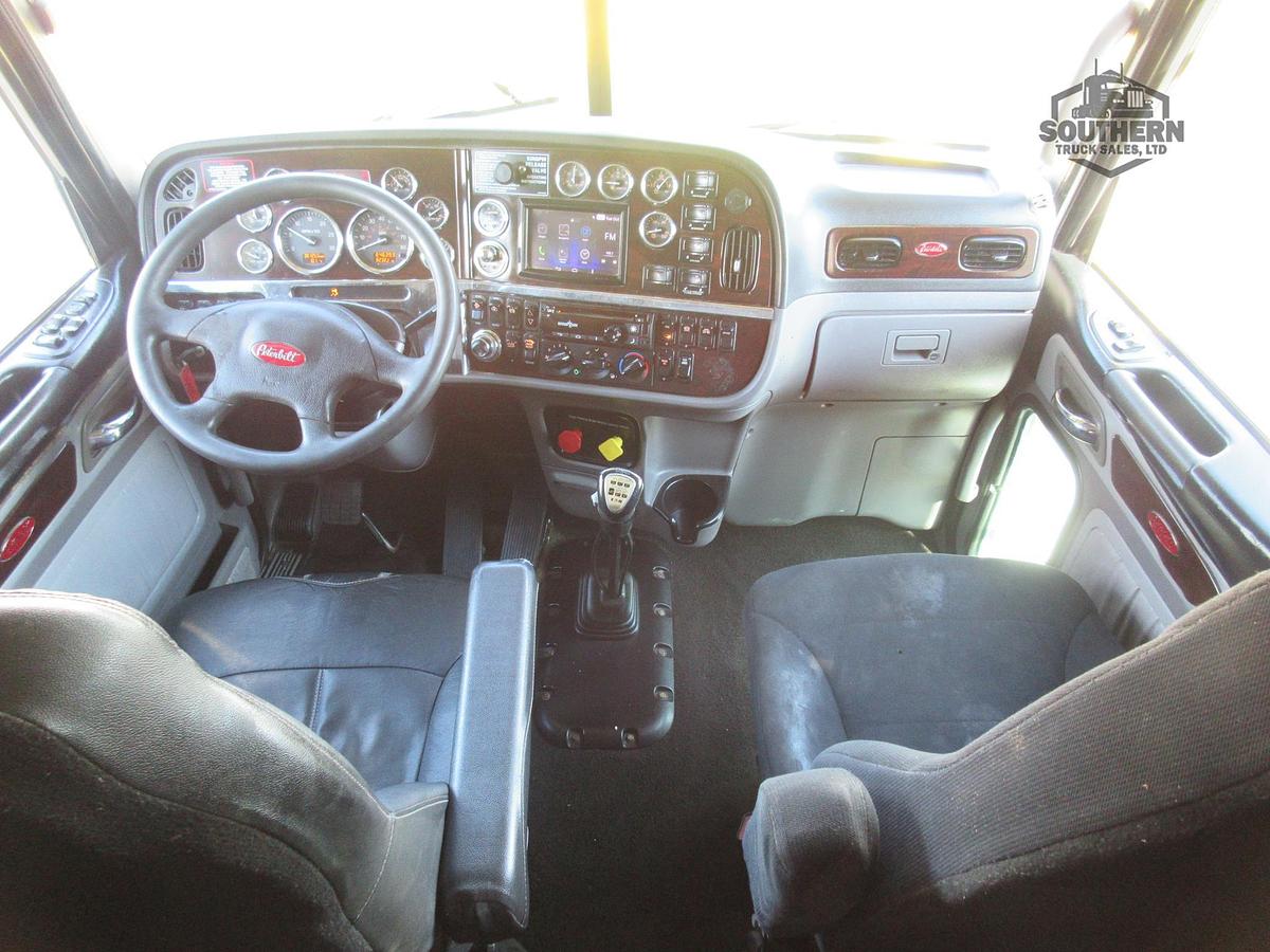 Used 2019 PETERBILT 389