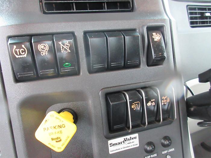 Used 2020 PETERBILT 579