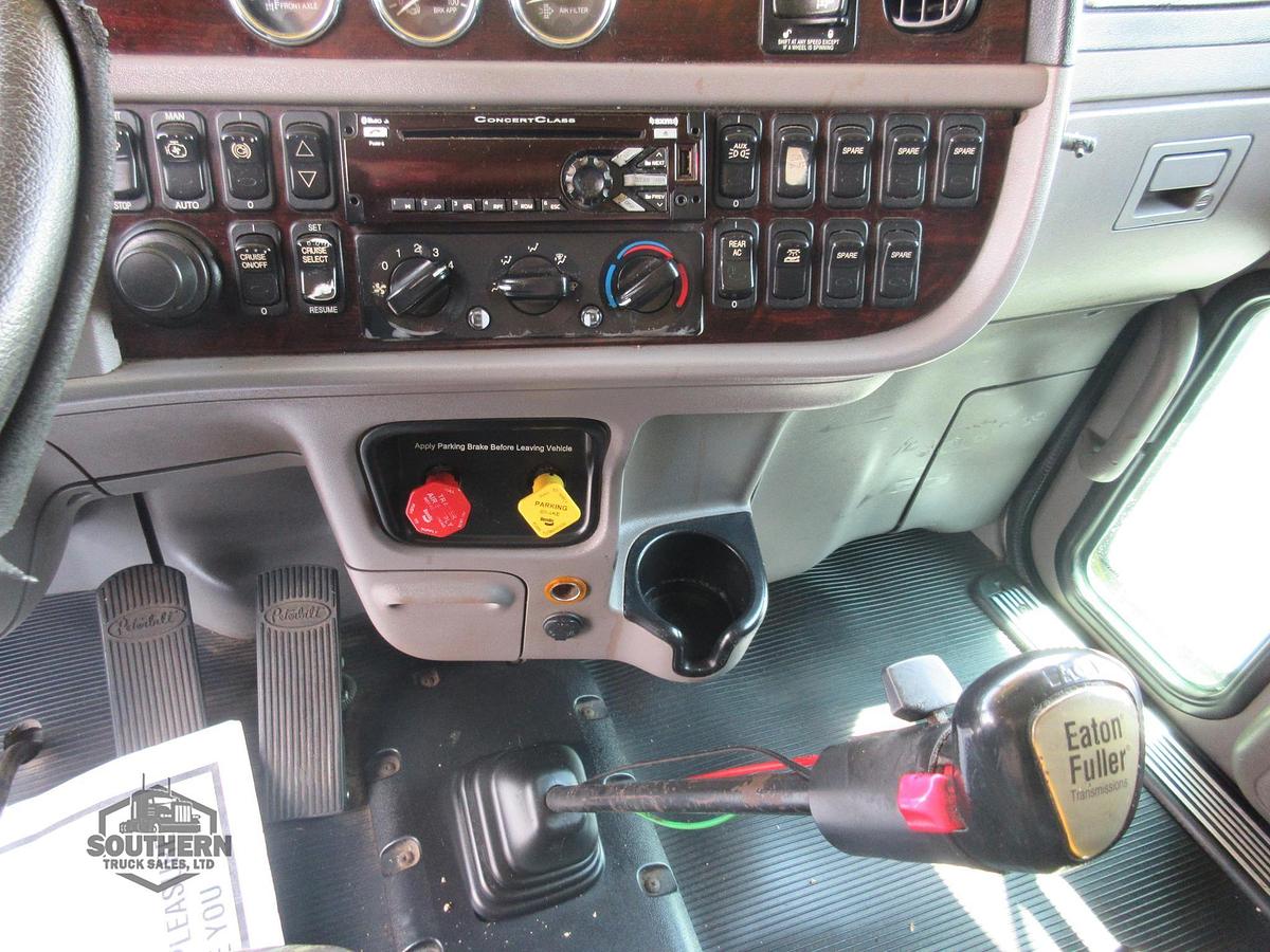 Used 2017 PETERBILT 389