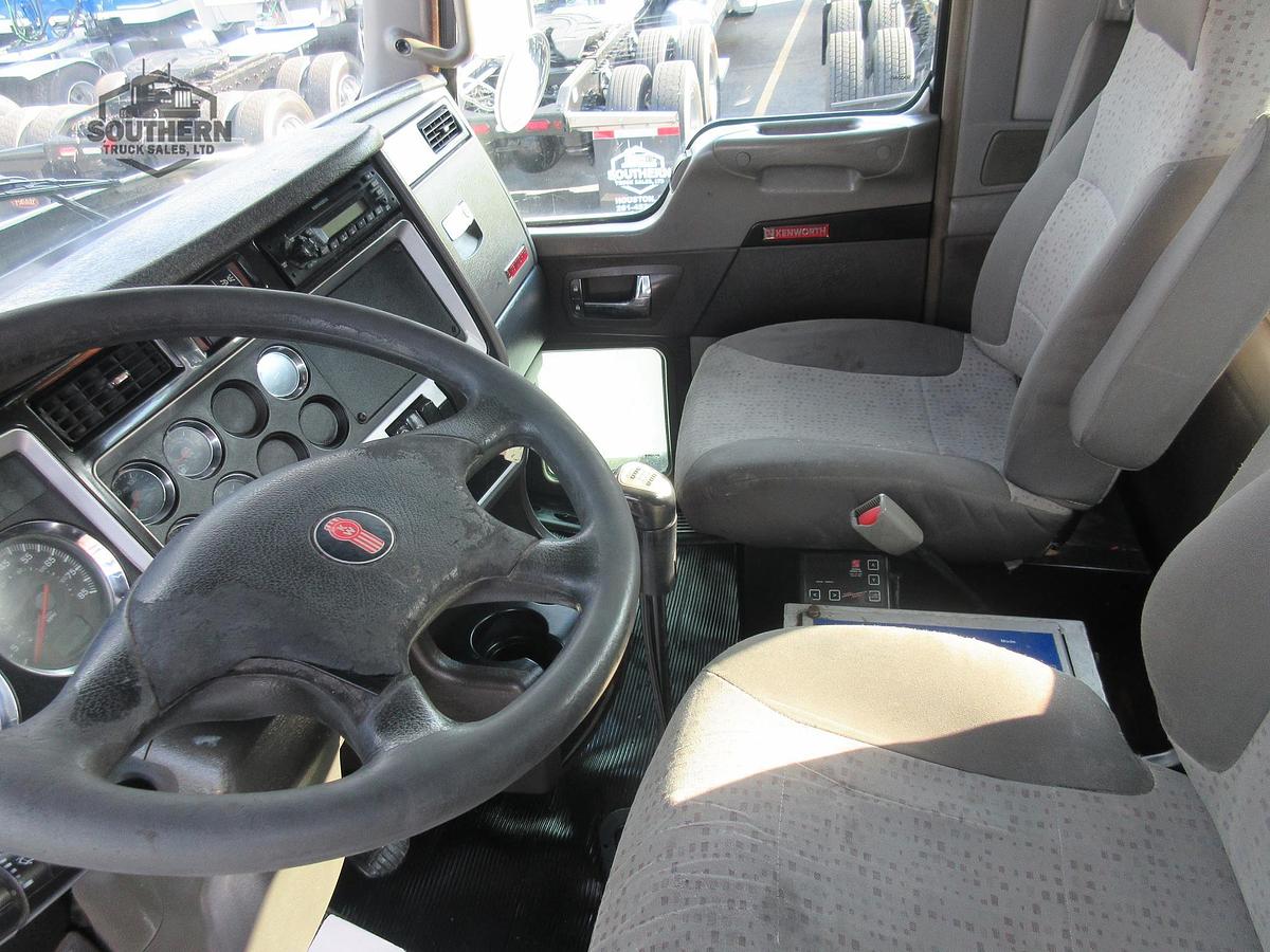 Used 2013 KENWORTH T440