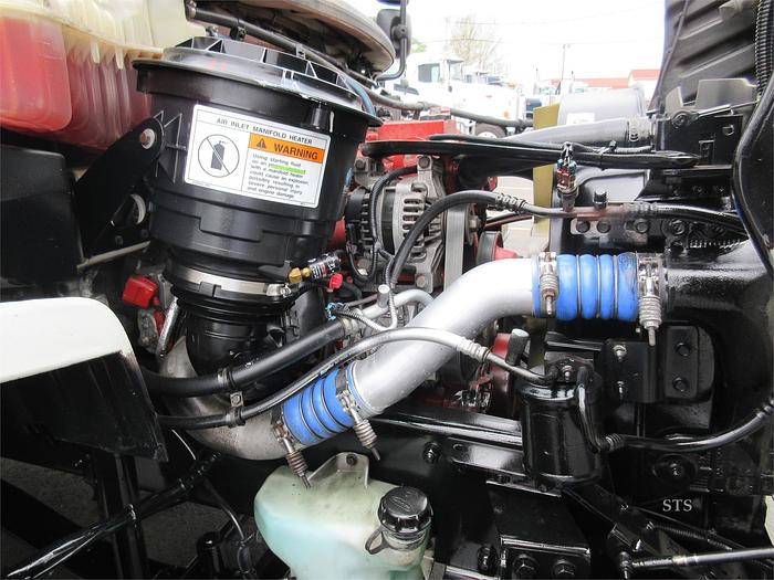 Used 2014 FREIGHTLINER BUSINESS CLASS M2 106