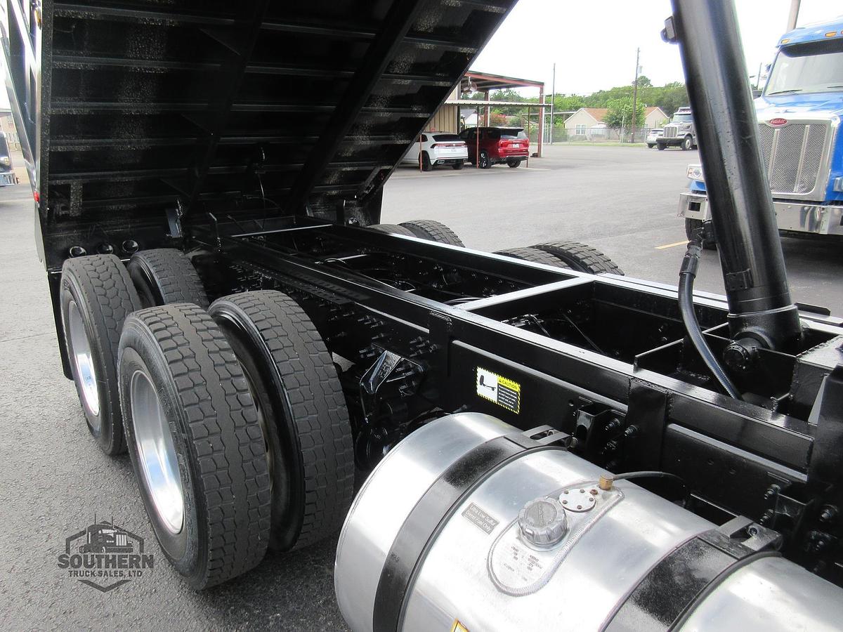 Used 2023 MACK PINNACLE 64T