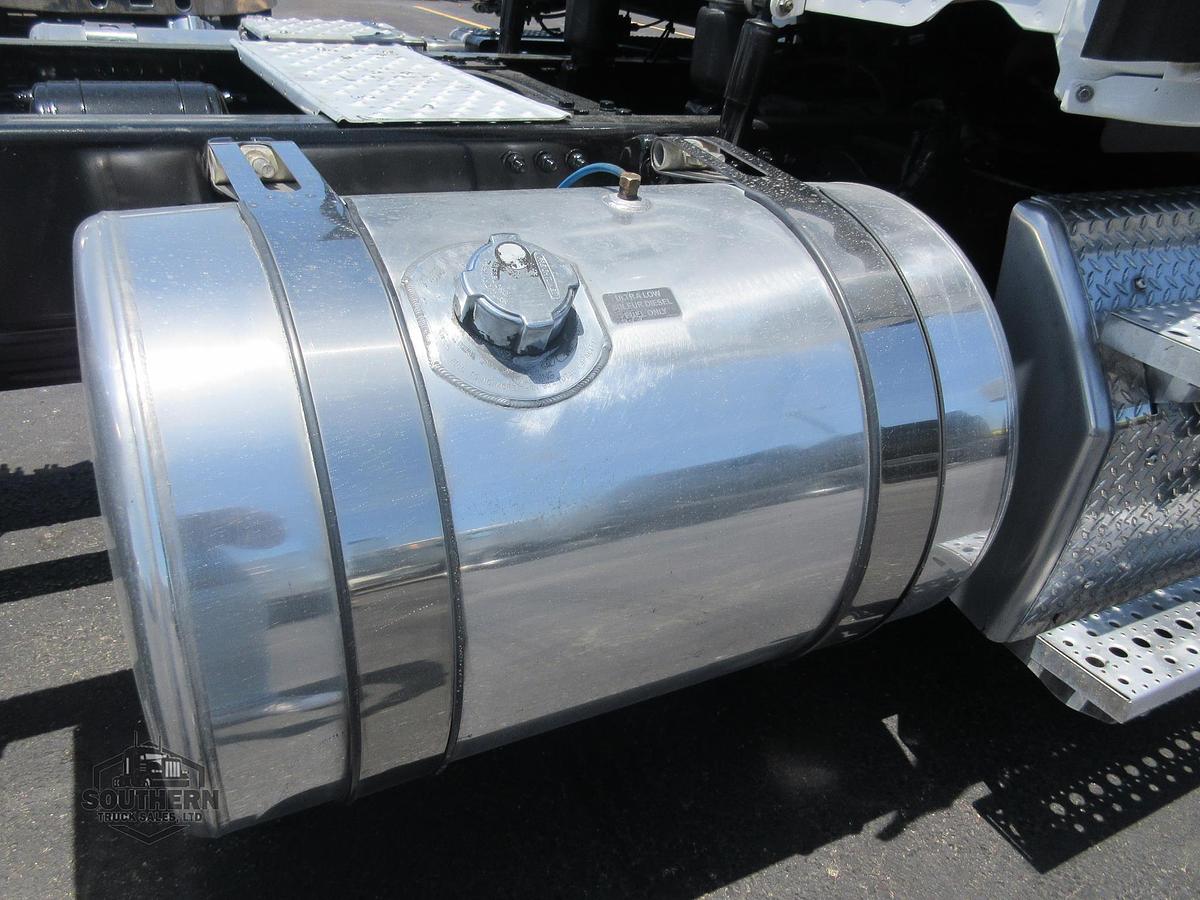 Used 2018 FREIGHTLINER CASCADIA 125