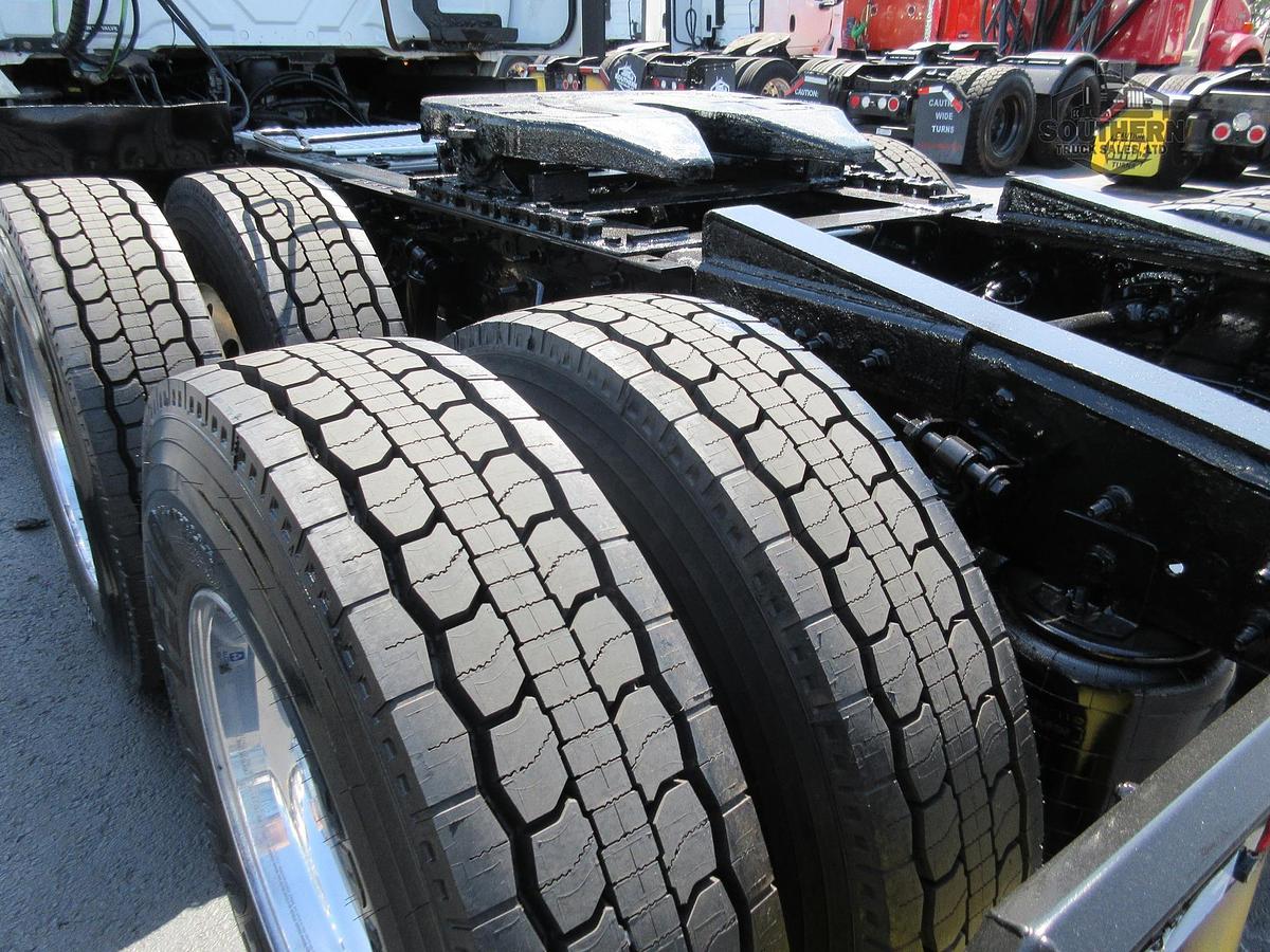 Used 2021 INTERNATIONAL LT