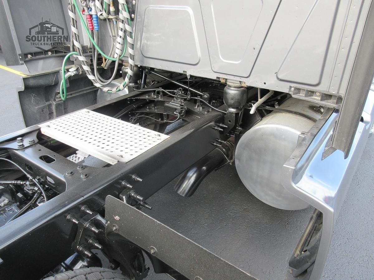 Used 2021 INTERNATIONAL LT