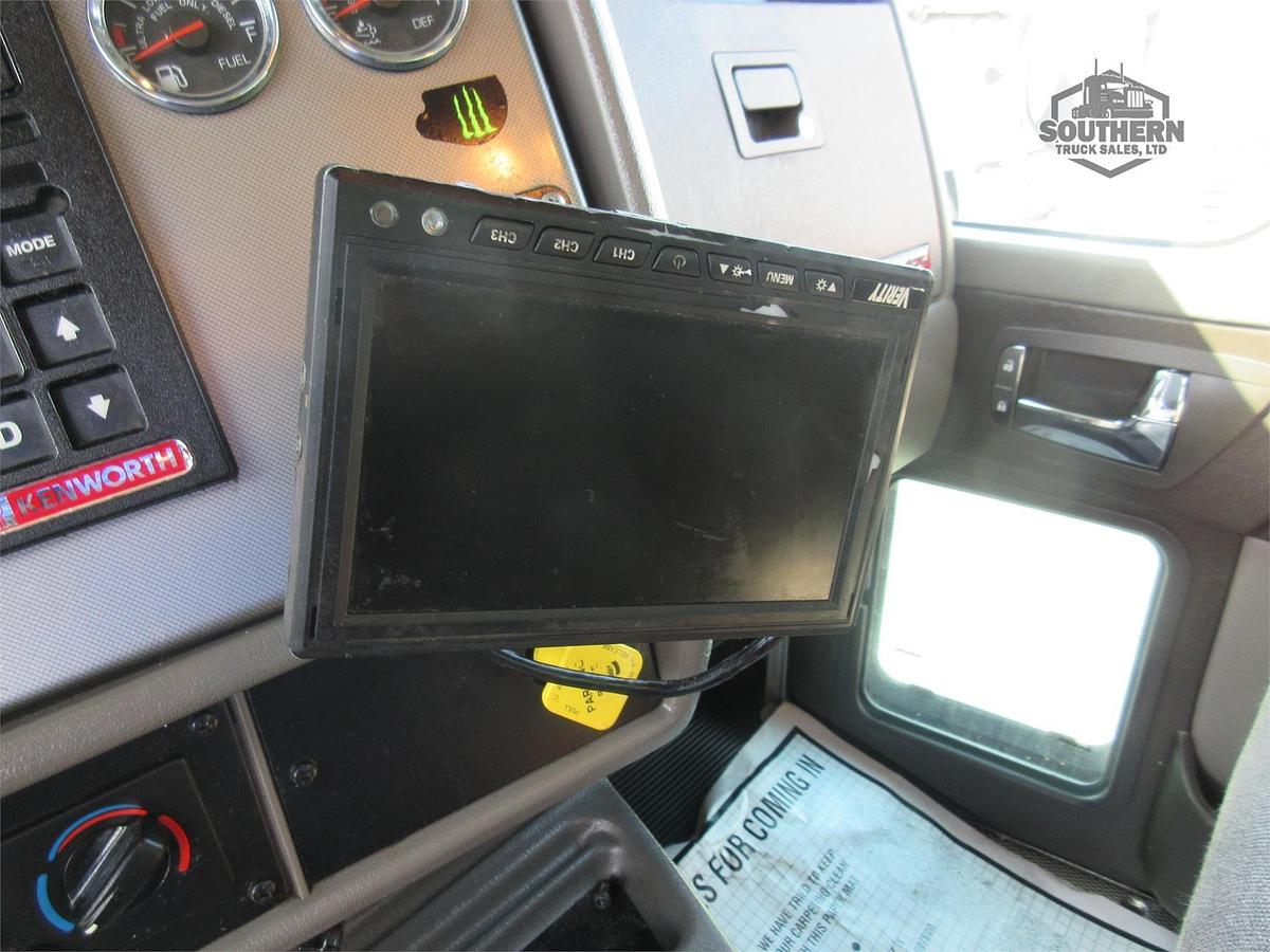 Used 2021 KENWORTH T270