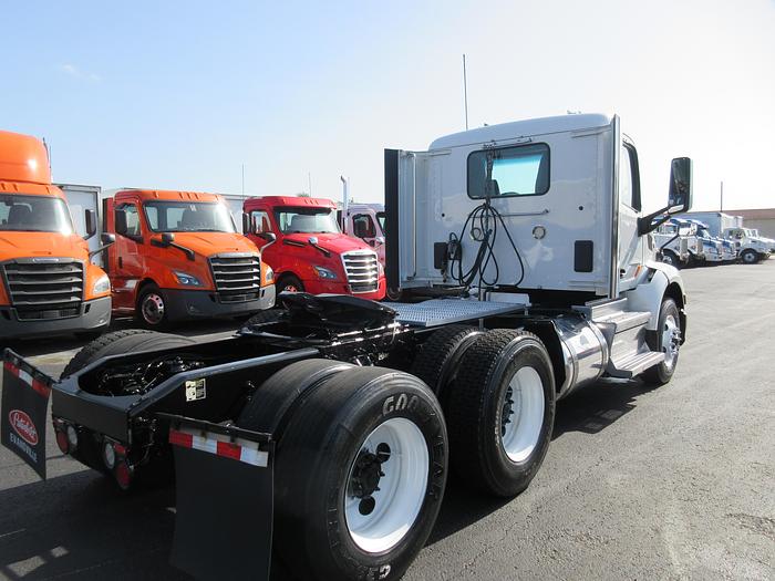 Used 2020 PETERBILT 579
