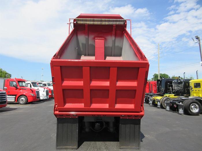 Used 2017 FREIGHTLINER CASCADIA 125