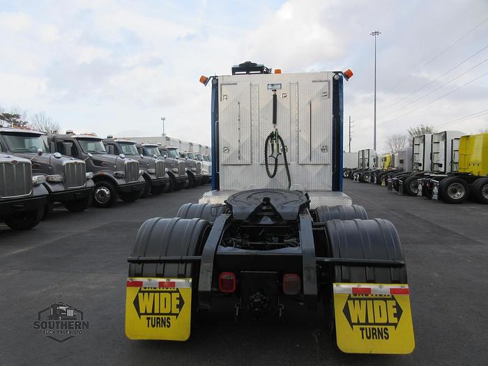 Used 2018 PETERBILT 567